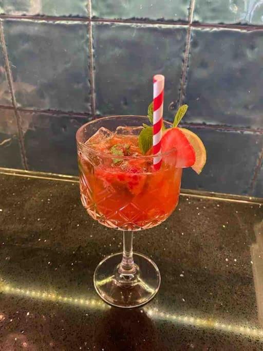 Heerlijk Appartement Centrum Breda En Restaurant! Ngoại thất bức ảnh